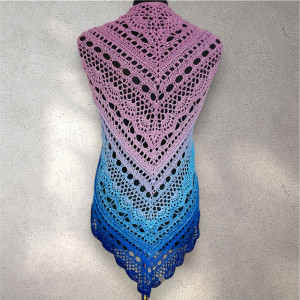 Piękna chusta zrobiona na szydełku Lymantria Handmade