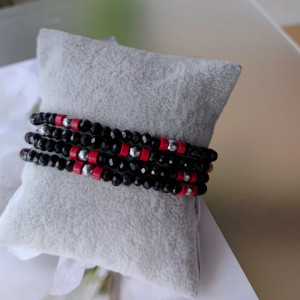 Bransoletka Boho Sznurek Czarne Kryształki Koral Czerwony 2456-2