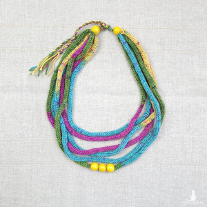 5755 włóczkowy, lekki  naszyjnik; duża regulacja długości