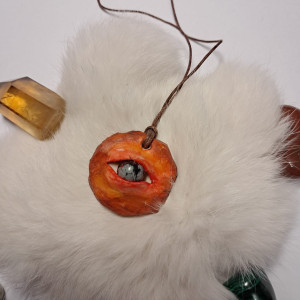 naszyjnik oko z obsydianem śnieżnym