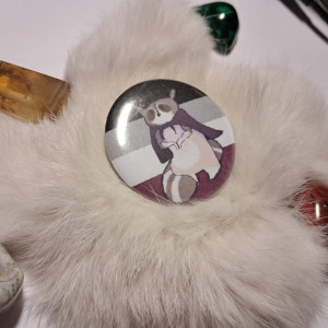 przypinka aseksualna