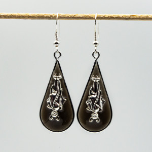 Kolczyki gotyckie z żywicy z neietoperzem 038