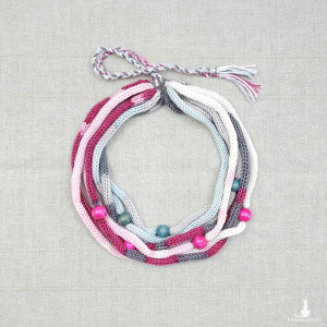 5936 włóczkowy, miękki, kolorowy naszyjnik