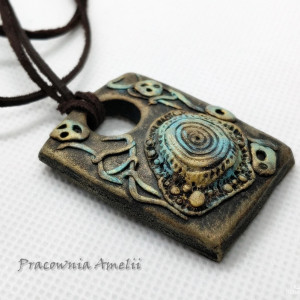 polymer clay wisior patyna unisex