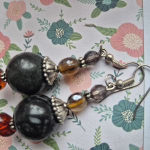 Kolczyki z kamieniami