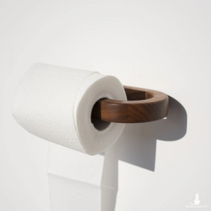 Minimalistyczny Uchwyt orzechowy na papier toaletowy