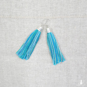 6063 niebieskie kolczyki chwosty