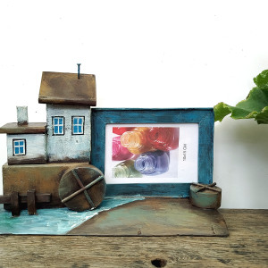 Drewniana, turkusowa ramka na zdjęcie - Stary Młyn