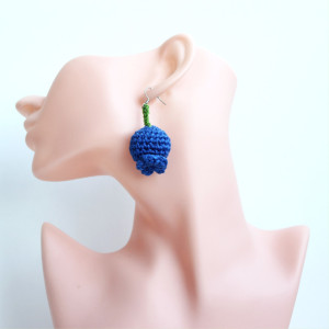 Kolczyki na szyedłku wiszące Jagody / Borówki