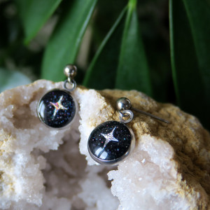 Kolczyki gwiazdki, delikatne klasyczne kolczyki, klasyka, gwiazda