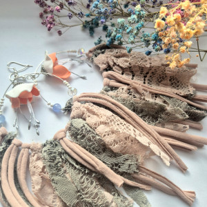 Kolczyki kwiaty materiał Boho