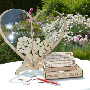 Księga gości weselna, Księga weselna w kszktalcie serca