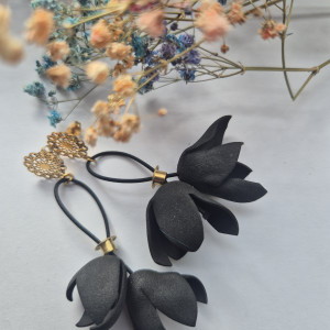 Kolczyki czarne tulipany