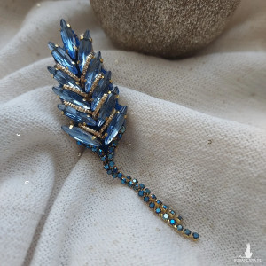 Broszka szafirowy kłos
