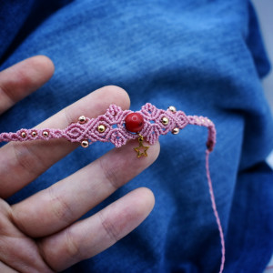 Choker. Naszyjnik. Koral. Hematyt. Zawieszka. Makrama