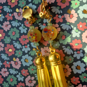 Klipsy żółte chwosty