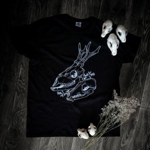 Męska koszulka z nadrukiem- czaszki