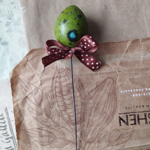 Jajko na piku nakrapiane