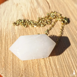 Wisiorek Kwarc mleczny Zmniejsza problemy z koncentracją