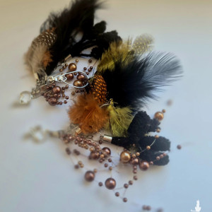 Klipsy pióra ,pompony,szalenstwo,leciutkie