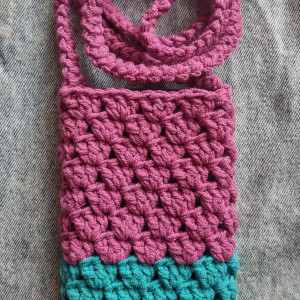 Turkusowo-fioletowe etui na telefon z mocnym paskiem. 9x16cm