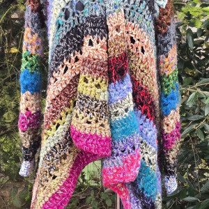 Kolorowy, radosny, ciepły, crazy boho kardigan, szydełko