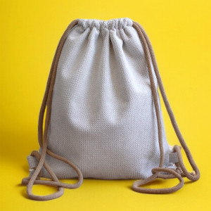 Mały workoplecak damski z plecionki ecru