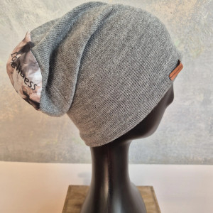 Czapka  damska smerfetka