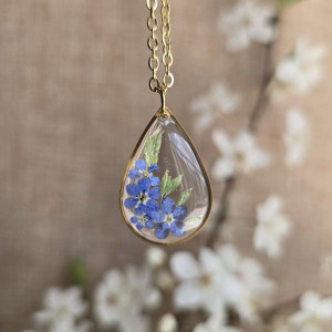 Bukiet kwiatowy łąka Złota zawieszka złoty wisiorek kwiat naszyjnik żywica z żywicy kwiaty łezka łza niezapominajki