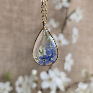 Bukiet kwiatowy łąka Złota zawieszka złoty wisiorek kwiat naszyjnik żywica z żywicy kwiaty łezka łza niezapominajki