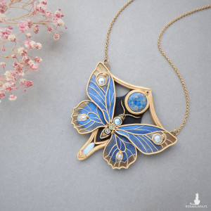 Naszyjnik z motylem i jaspisem