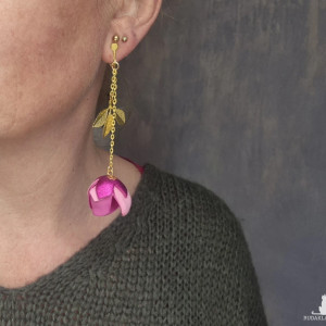 Klipsy kolorowe amarantowe liście