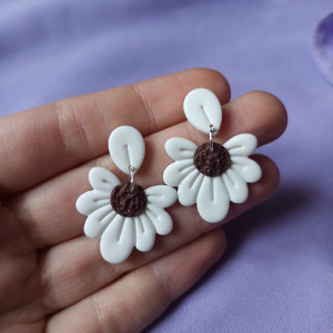 Kolczyki z gliny polimerowej stokrotka