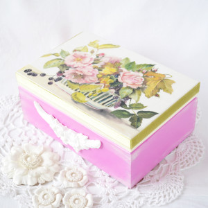 Szkatułka z bukietem