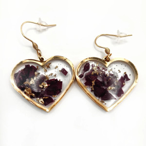 Duże Kolczyki Serduszka ze Stali Nierdzewnej z Płatkami Róży – Handmade