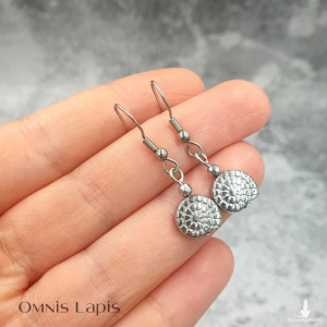 Kolczyki morskie - muszelka z hematytu