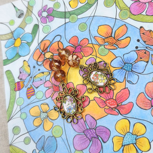 6735 urocze, delikatne kolczyki w stylu vintage;