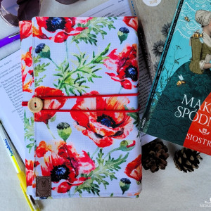 Wodoodporne etui na książkę: maki na białym