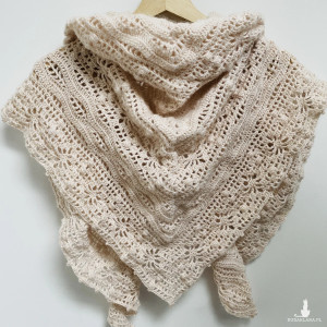 Duża chusta ślubna Daisy Chain ręcznie robiona blady róż