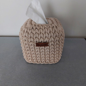 Chustecznik ze sznurka beżowy