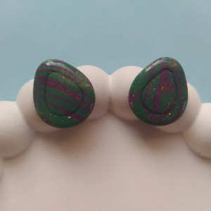 "Erato II" - kolczyki z gliny polimerowej.