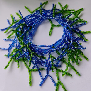 Naszyjnik Długi Zielono Niebieskie Gałązki Koralikowe