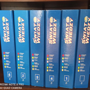 Świat wiedzy  6 tomów