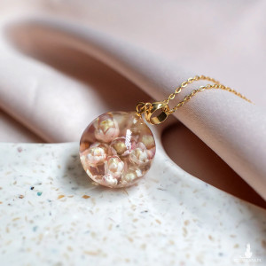 Wisiorek z ozothamnusem