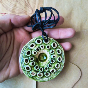 Wisior etno ażurowy