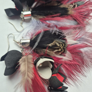 Kolczyki pióra kwiaty leciutkie duże