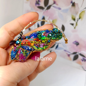 Motyl kolorowy broszka