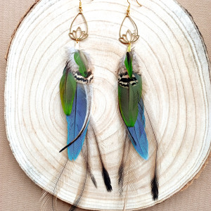 Kolczyki z piór pióra naturalne boho hippie etno indiańskie zielone niebieskie złote długie