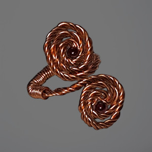 Pierścionek z miedzi w słowiańskim stylu