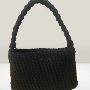 Mała torebka na ramię,prostokątna ,zapinana torba.